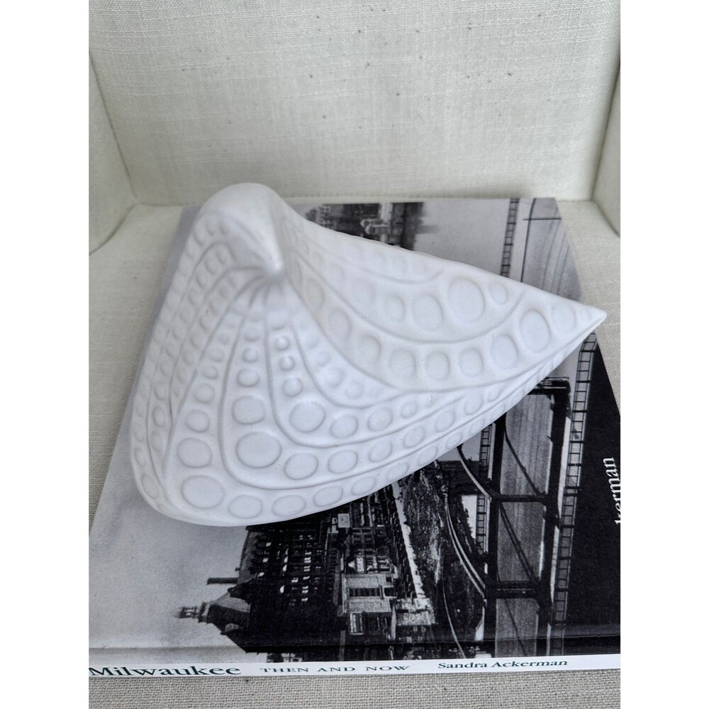 Jonathan Adler Menagerie Medium Teardrop Bird Figurine White Ceramic Matte - Picture 4 of 9